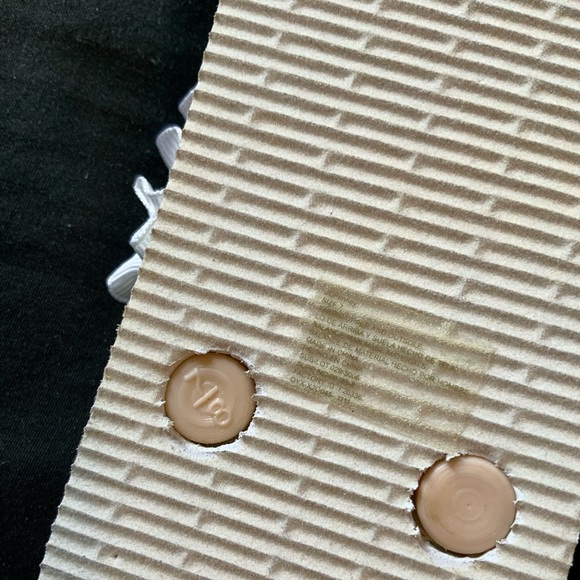 NWT MixIt Sandals - Picture 2 of 5